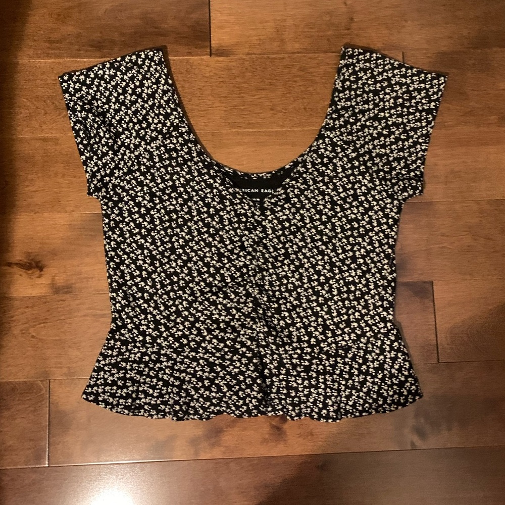 American Eagle top